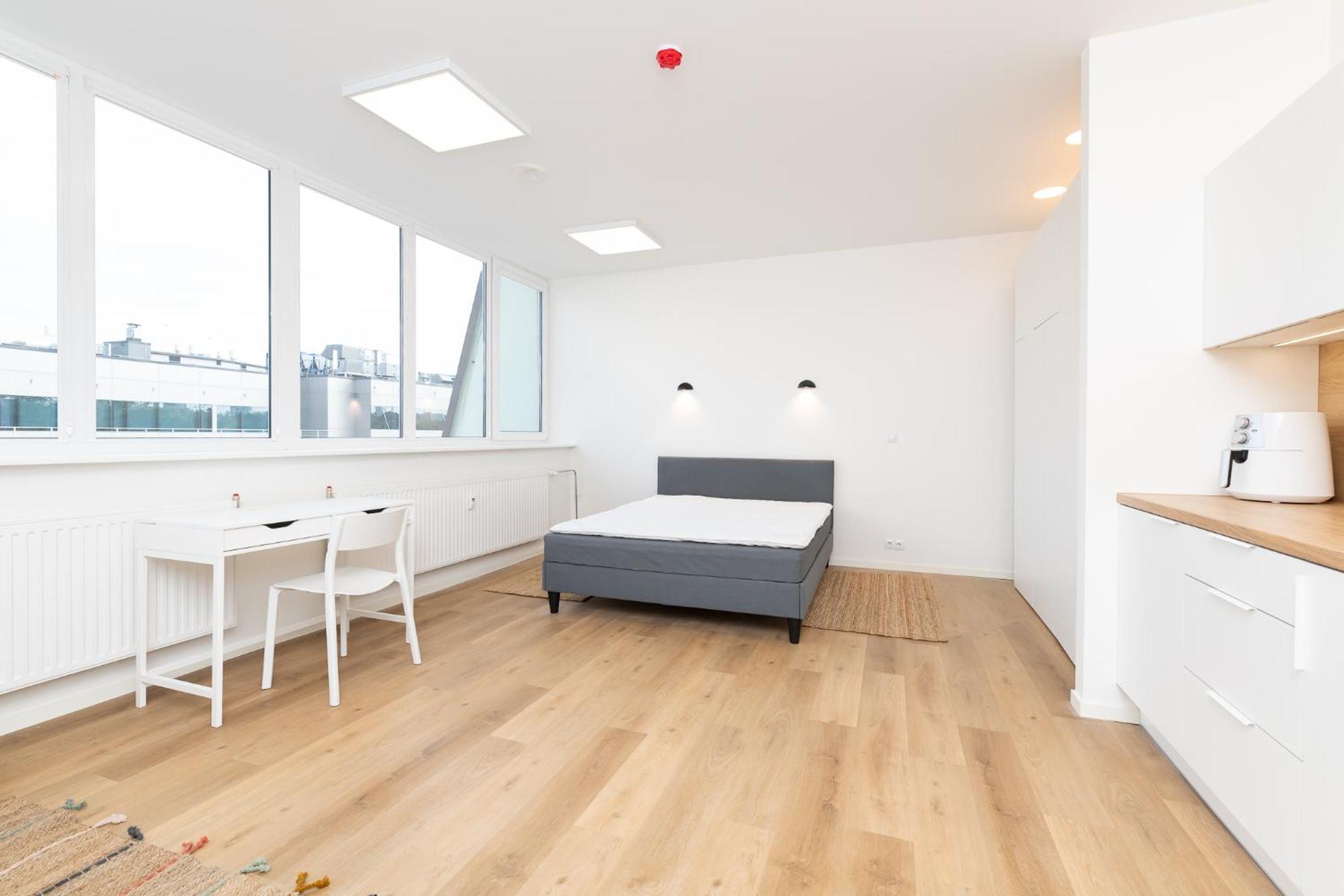 Hilltop Apartments - Studio Rooms In City Centre Tallinn Bagian luar foto